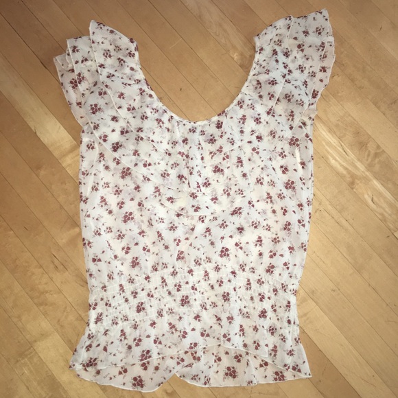 Floral Ruffle Top - Picture 2 of 7